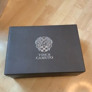 Never been worn Vince Camuto Sandals
